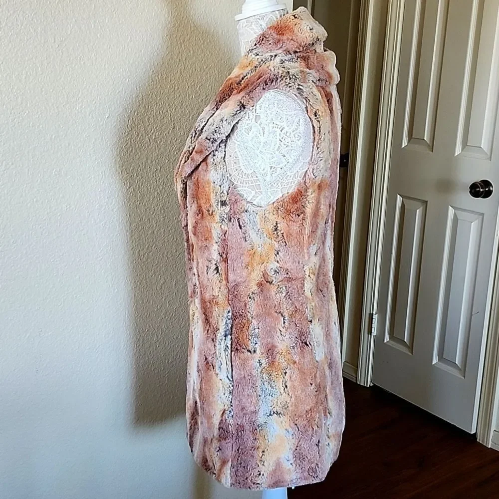 Alice+Olivia Boho Chic Retro 70's Y2K‎ Faux Fur Vest